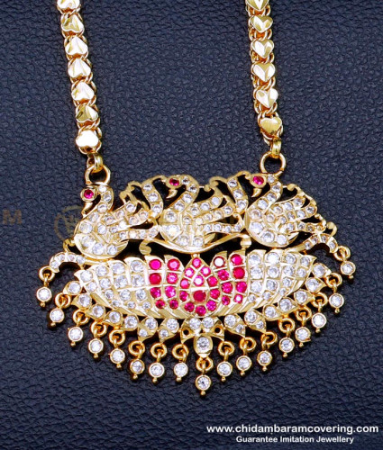 DLR293 - Beautiful White and Ruby Swan Pendant Gold Plated Chain