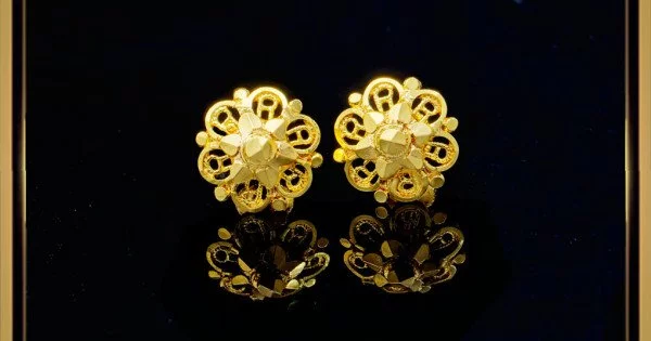 Ethnic goldplated earrings women East Indian Stud pierced screw back Jewelry  | eBay