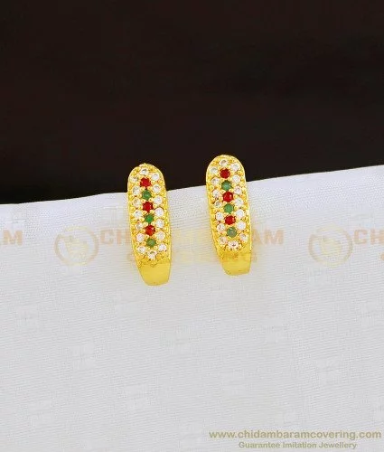 Handcrafted 22 carat gold Indian stud earrings. | Stud earrings, Earrings,  22 carat gold