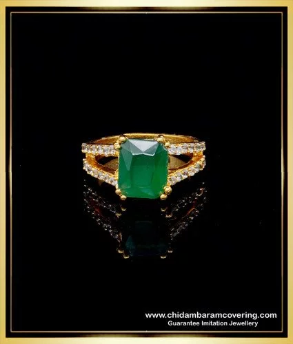 Voguish Heart Design Diamond Finger Ring